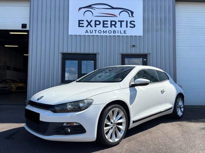 VOLKSWAGEN SCIROCCO 2.0 TSi DSG6 PACK TEAM 210CV
