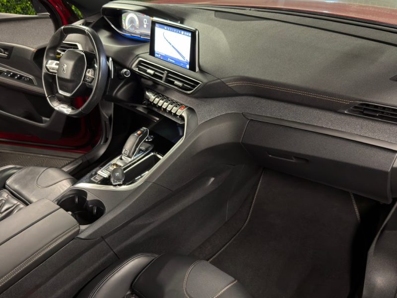 PEUGEOT 3008 II GT LINE 1.6 THP 165 Cv 1ERE MAIN INTERIEUR CUIR TOIT OUVRANT VIRTUAL - GARANTIE 1 AN