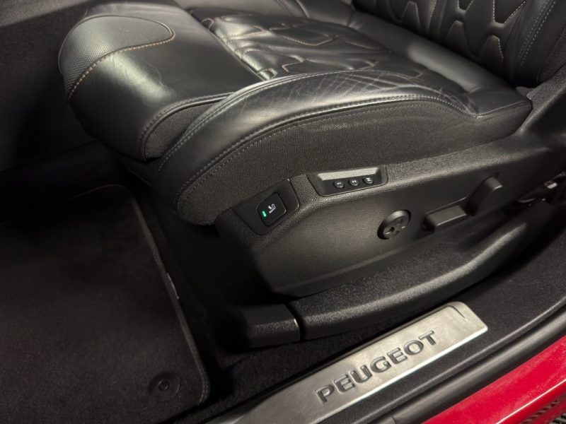 PEUGEOT 3008 II GT LINE 1.6 THP 165 Cv 1ERE MAIN INTERIEUR CUIR TOIT OUVRANT VIRTUAL - GARANTIE 1 AN