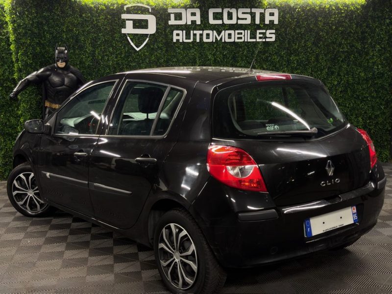 RENAULT CLIO 3 III 1.5 DCI 70 Cv 5 PORTES - GARANTIE 1 AN