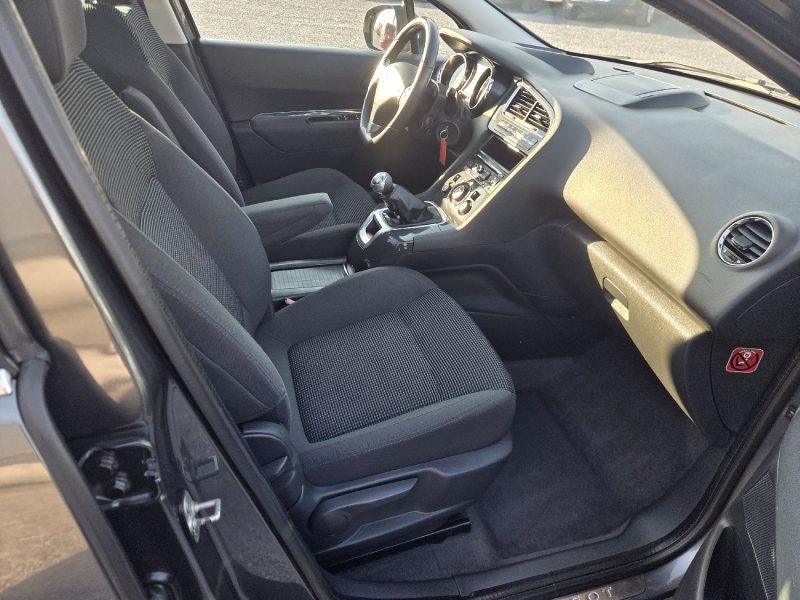 PEUGEOT 5008 2.0 HDI 150 PREMIUM PACK ALLURE 2012 7 places