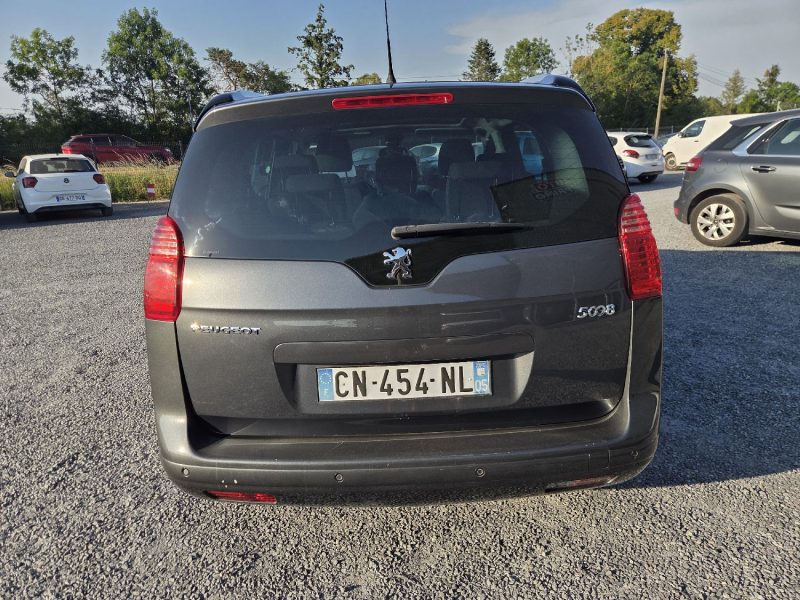 PEUGEOT 5008 2.0 HDI 150 PREMIUM PACK ALLURE 2012 7 places
