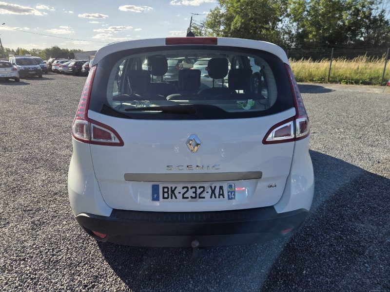 RENAULT SCÉNIC III DCI 110CV EXPRESSION 2011 163000 km 