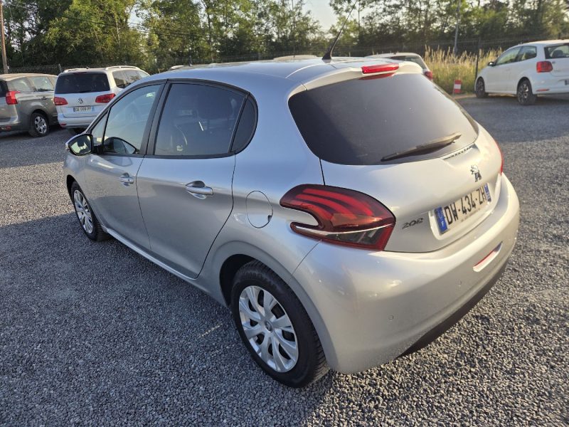 PEUGEOT 208 1.6 BLUE HDI 75 ACCES 2015 179000 KM 