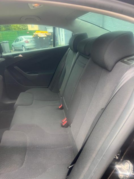 VOLKSWAGEN PASSAT EMBASSY 2.0 TDI 110 2010