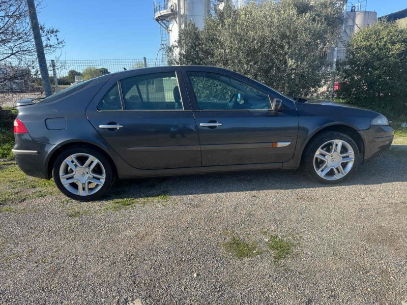 RENAULT LAGUNA II 2.2 DCI 150 Cv DYNAMIQUE