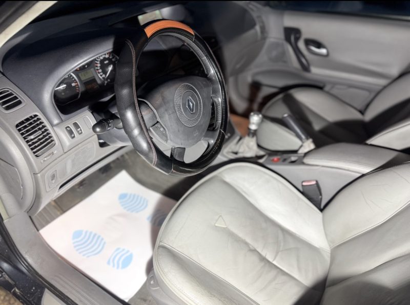 RENAULT LAGUNA II 2.2 DCI 150 Cv DYNAMIQUE