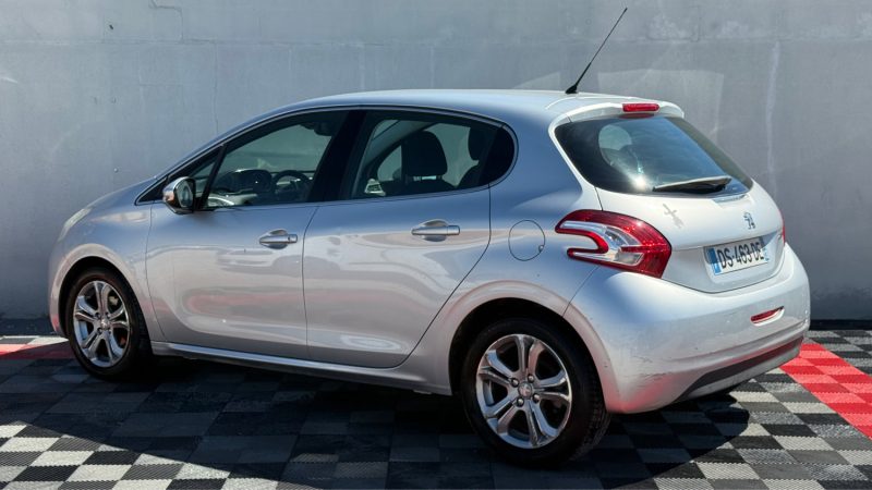 PEUGEOT 208 1.6 VTI 120 Cv ALLURE