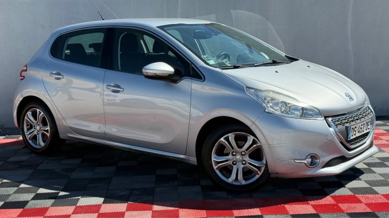 PEUGEOT 208 1.6 VTI 120 Cv ALLURE