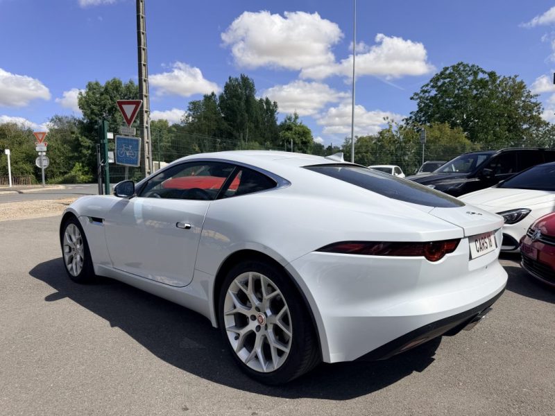 JAGUAR  F-TYPE  2018