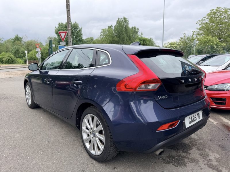 VOLVO V40 II T3 150 MOMENTUM 2013