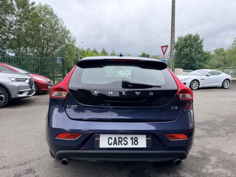 VOLVO V40 II T3 150 MOMENTUM 2013