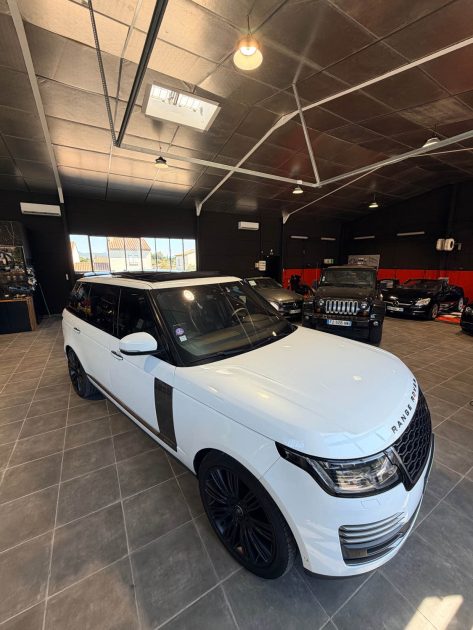 LAND ROVER RANGE ROVER 5.0 V8 SUPERCHARGED LIMOUSINE