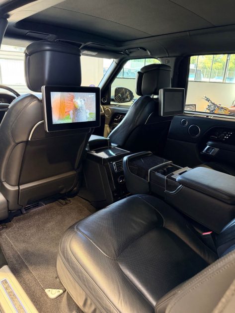 LAND ROVER RANGE ROVER 5.0 V8 SUPERCHARGED LIMOUSINE