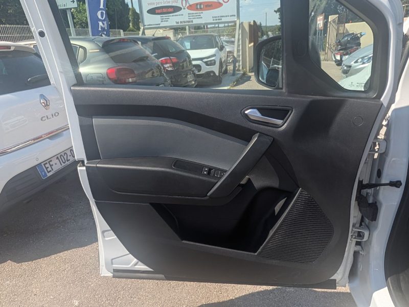 RENAULT KANGOO VAN 3 1.5 BLUE DCI  1ERE  MAIN TVA RECUPERABLE