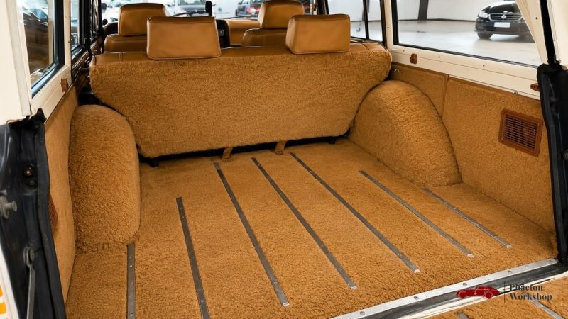 Jeep Grand Wagoneer | 5.9L V8 | BVA | 4x4 | Toit Ouvrant| Gros Frais Recents