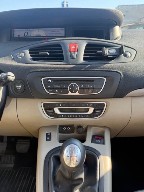 Renault Scenic 3 1.5 Dci 110 Ch Garantie 