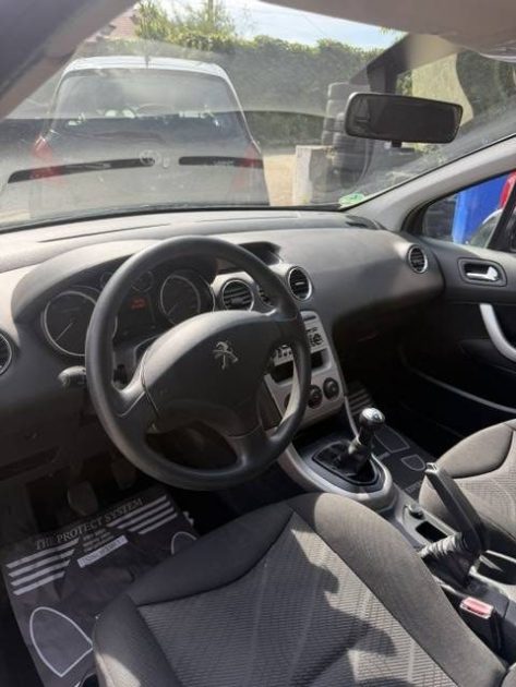 PEUGEOT 308 1.6 HDI ACCESS 2012 - 42 199Kms - Distrib ok - Premier Main - SUIVIT PEUGEOT