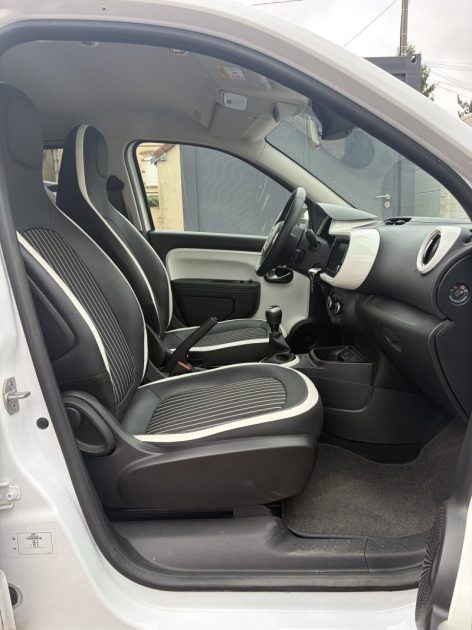 Renault Twingo 3 1.0 Sce 75ch Intens (Garantie 6 mois | Origine France | Suivi Pro)