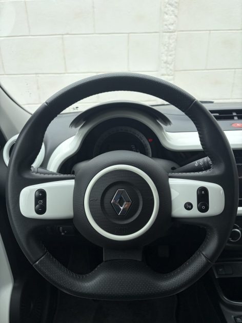 Renault Twingo 3 1.0 Sce 75ch Intens (Garantie 6 mois | Origine France | Suivi Pro)
