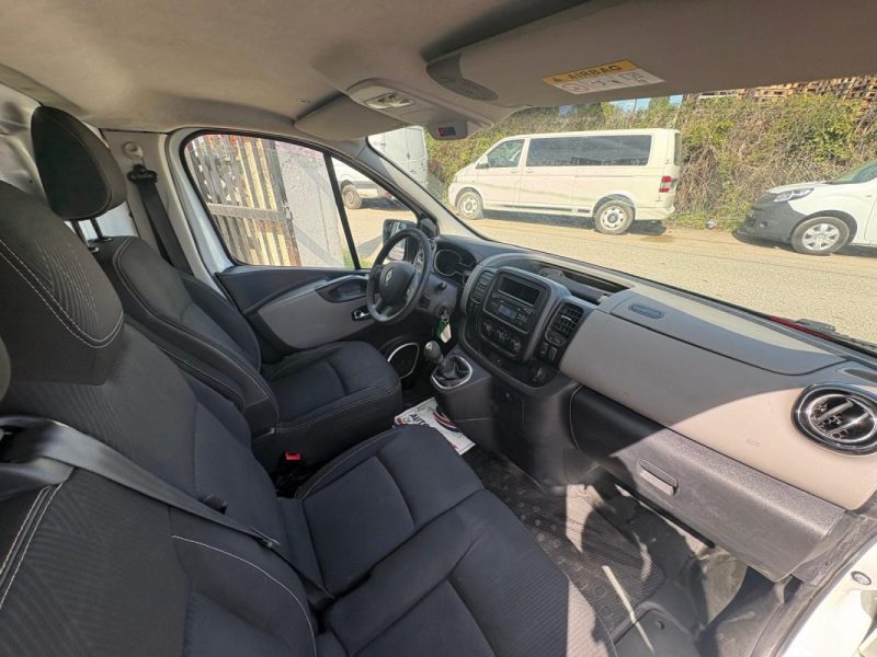 TRAFIC 1,6 DCI 95CH 3PL 2016 1ère MAIN 9 990 TTC
