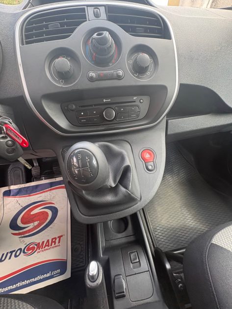 KANGOO 75CH 2PL 2018 1ère MAIN 7490 TTC