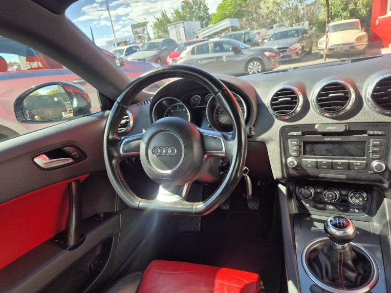 AUDI TT 1.8 TFSI 160