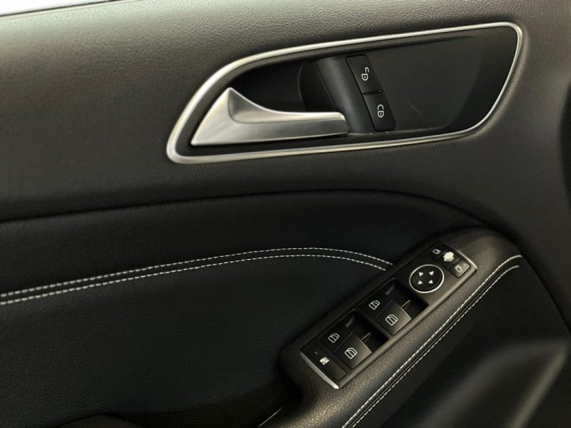 MERCEDES-BENZ CLASSE B 180 SENSATION 122CH 
