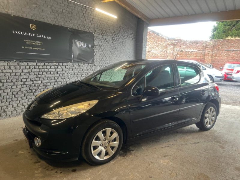 PEUGEOT 207 1.4I 95CH SPORT 