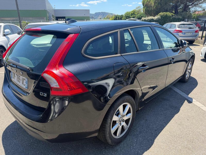 VOLVO V60 BREAK 2.0 D3 136CH KINETIC GEARTRONIC GARANTIE