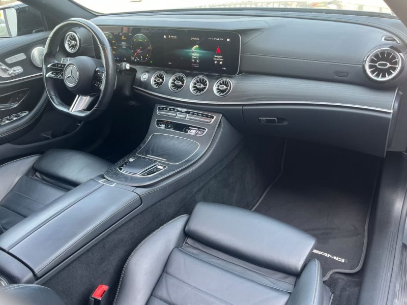 MERCEDES CLASSE E COUPE 220 D AMG LINE 9G-TRONIC - Full Option - Toit Ouvrant - Éclairage Ambiance