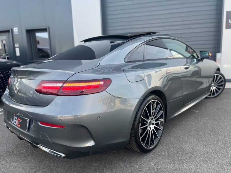 MERCEDES CLASSE E COUPE 220 D AMG LINE 9G-TRONIC - Full Option - Toit Ouvrant - Éclairage Ambiance