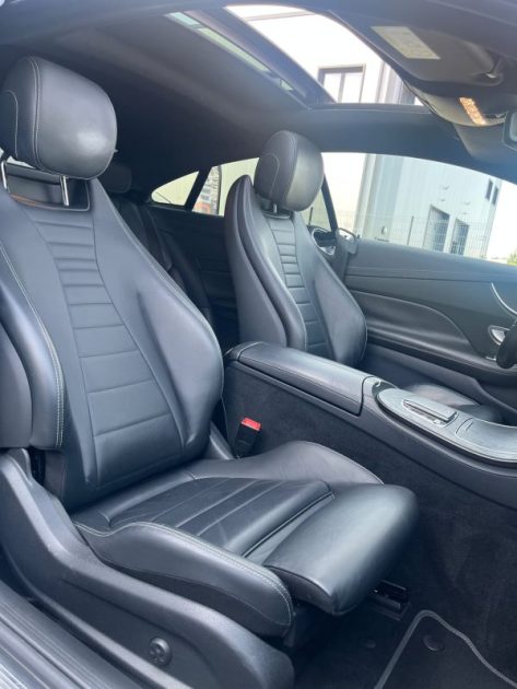 MERCEDES CLASSE E COUPE 220 D AMG LINE 9G-TRONIC - Full Option - Toit Ouvrant - Éclairage Ambiance