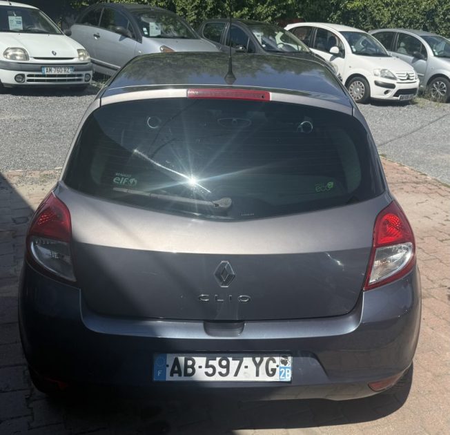 RENAULT CLIO III EXPRESSION 1.5DCI 86CV / RÉVISÉE&GARANTIE 2009