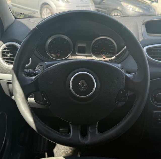 RENAULT CLIO III EXPRESSION 1.5DCI 86CV / RÉVISÉE&GARANTIE 2009