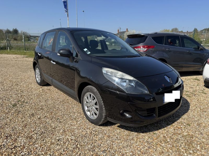 RENAULT SCENIC DCI 106 CH EXPRESSION 
