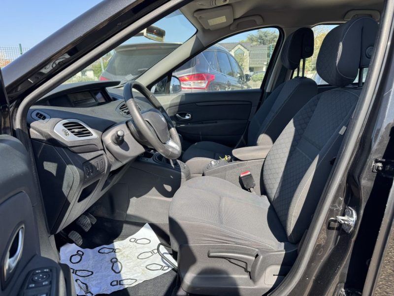 RENAULT SCENIC DCI 106 CH EXPRESSION 