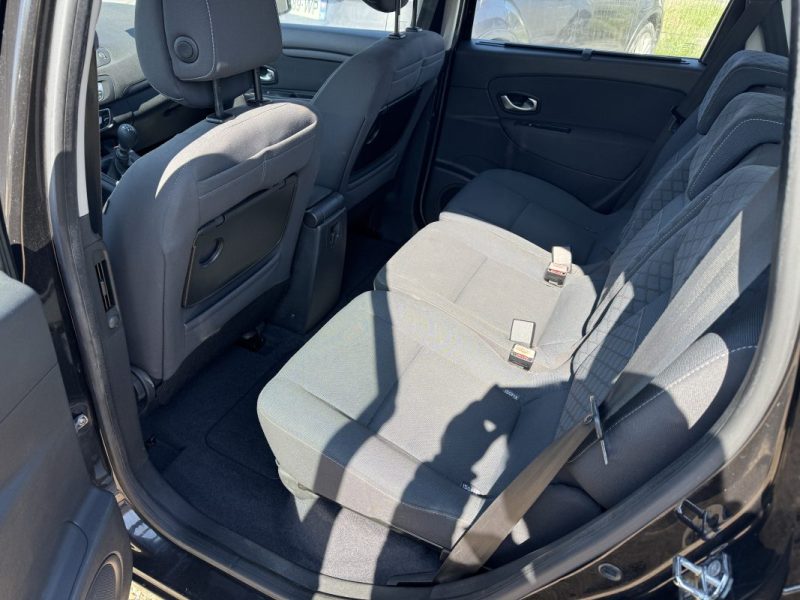 RENAULT SCENIC DCI 106 CH EXPRESSION 