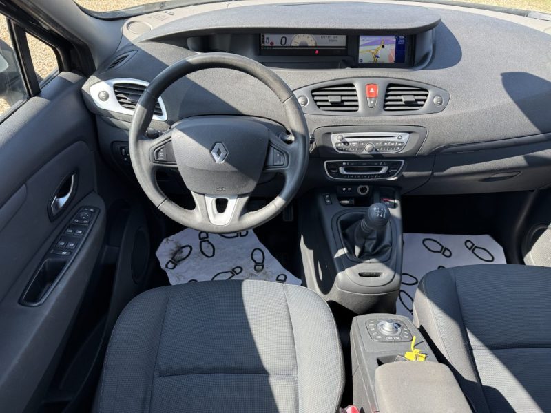 RENAULT SCENIC DCI 106 CH EXPRESSION 