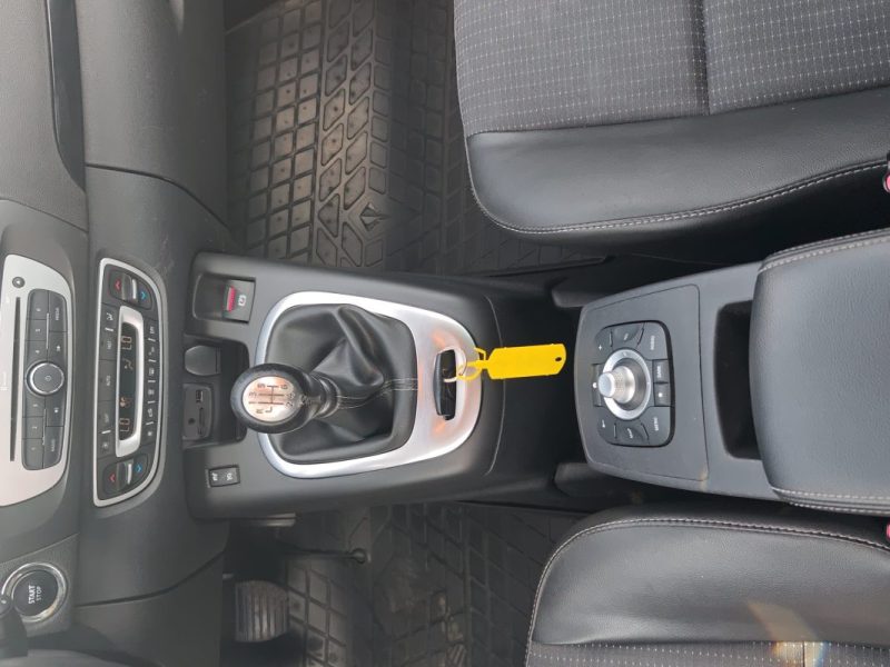RENAULT SCENIC III GRAND SCENIC 1.6 DCI 130 BUSINESS 7 PLACES 