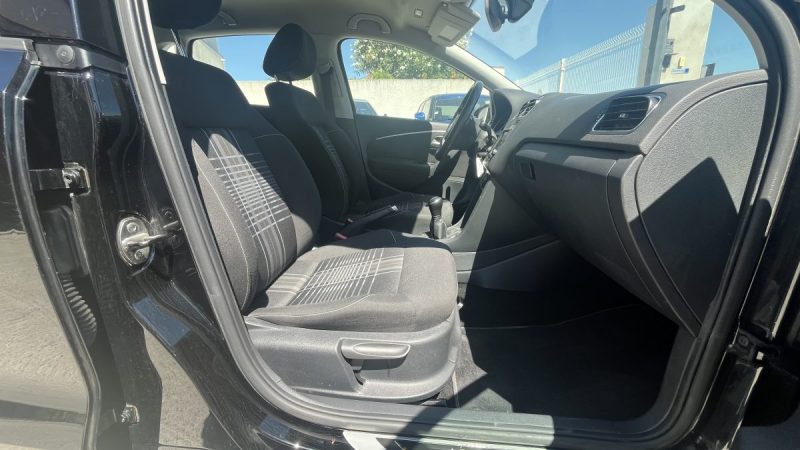 VOLKSWAGEN POLO 1.0 75 CV  LOUNGE 2015