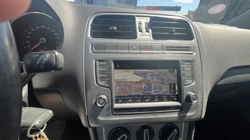 VOLKSWAGEN POLO 1.0 75 CV  LOUNGE 2015