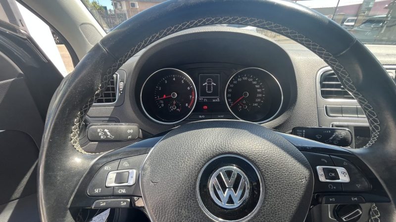 VOLKSWAGEN POLO 1.0 75 CV  LOUNGE 2015