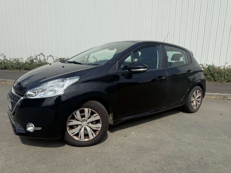 PEUGEOT 208 1.6 E-HDI 92 