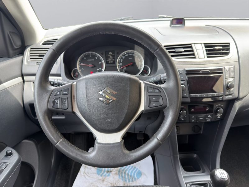 SUZUKI SWIFT III 1.3 DDIS GL 5P