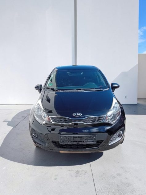 KIA RIO  1.4 FIFA WORLD CUP EDITION 2014