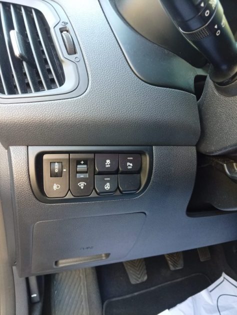 KIA RIO  1.4 FIFA WORLD CUP EDITION 2014