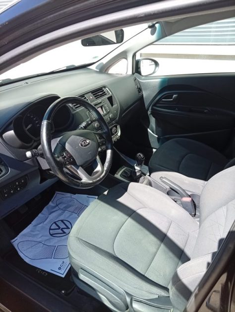 KIA RIO  1.4 FIFA WORLD CUP EDITION 2014