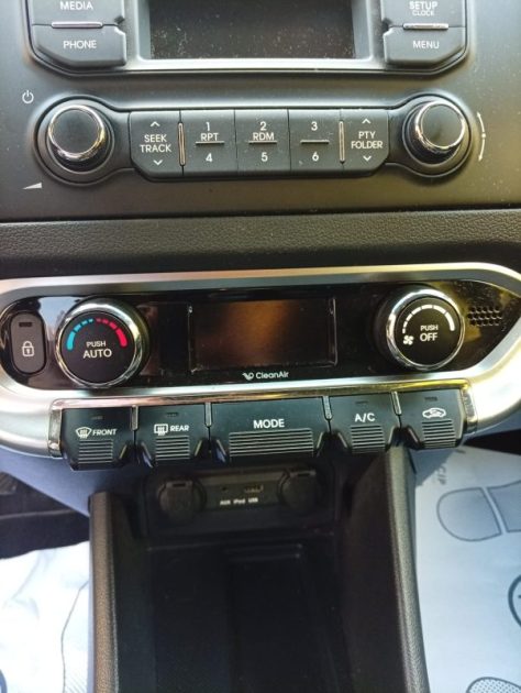 KIA RIO  1.4 FIFA WORLD CUP EDITION 2014