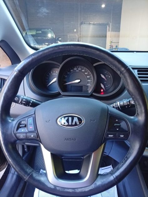 KIA RIO  1.4 FIFA WORLD CUP EDITION 2014
